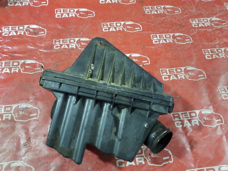 Корпус воздушного фильтра Nissan Bluebird SU14-011524 CD20-625829X 1997 (б/у)