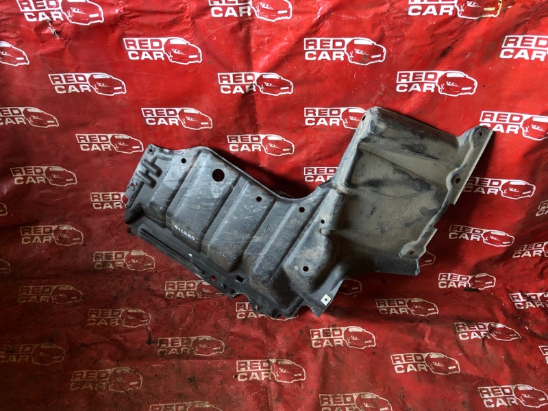 Защита двигателя Toyota Wish ZGE25-6009631 2ZR-1753230 2016 передняя правая (б/у)
