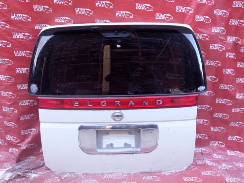 Дверь 5-я Nissan Elgrand NE51-056654 VQ35-142307B 2004 (б/у)