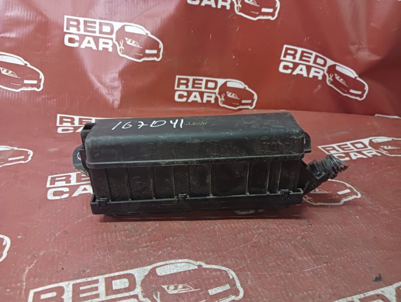 Блок предохранителей под капот Toyota Prius NHW20-3469761 1NZ-5196682 2008 (б/у)