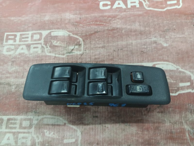 Блок управления стеклоподъемниками Toyota Bb NCP35-0016292 1NZ-A172140 2001 передний (б/у)