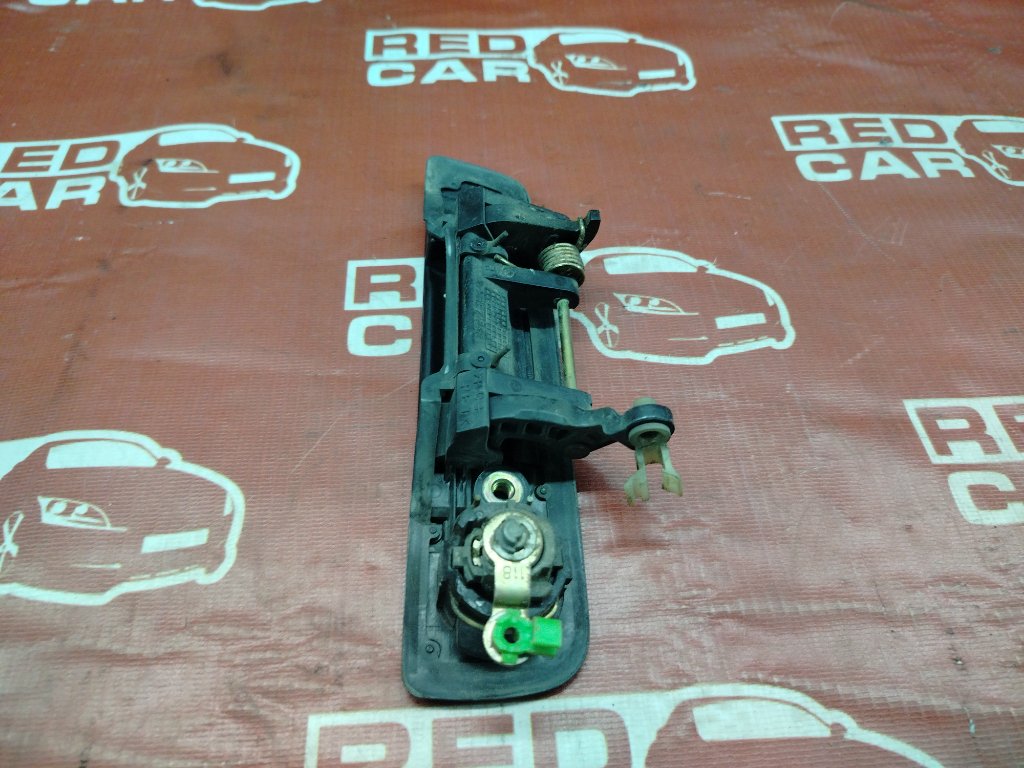 Ручка двери внешняя передняя правая LANCER 2000 CM2A-0400969 4G15-AB4051