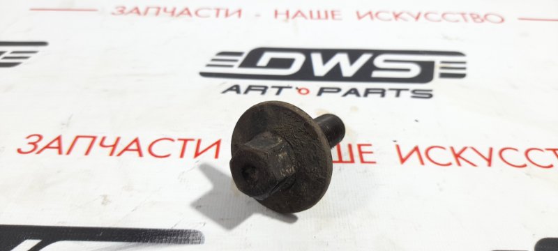 Болт шкива Nissan X-Trail 2010 NT31 MR20DE контрактная