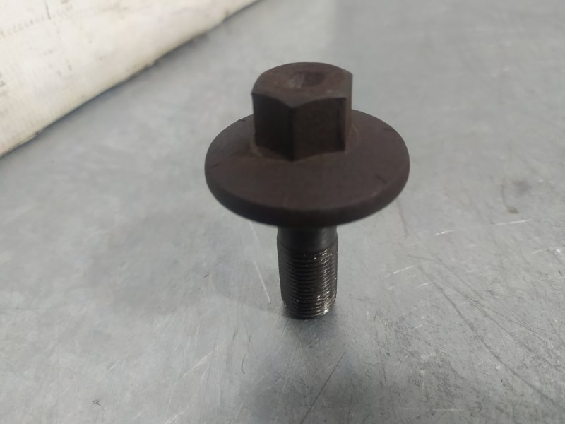 Болт шкива NISSAN X-TRAIL NT31 MR20DE