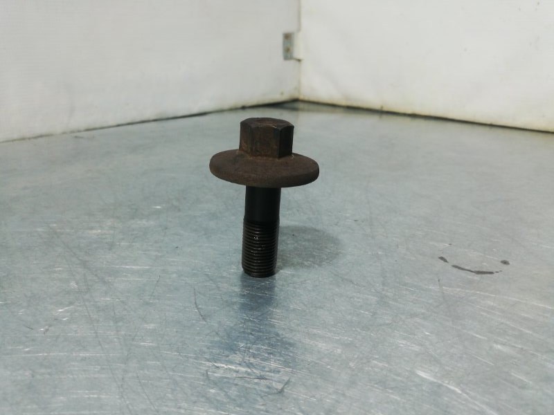 Болт шкива X-TRAIL 2009 T31 MR20DE