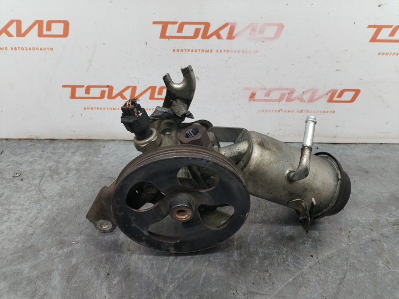 Насос гидроусилителя TOYOTA PORTE 2004 NNP10 2NZ-FE контрактная