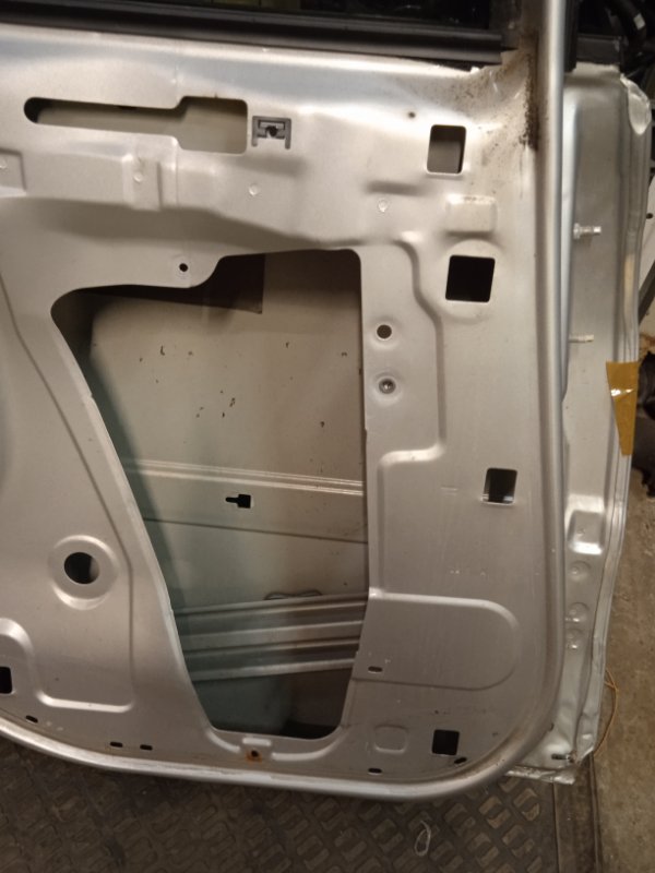 Дверь задняя левая Megane  2 2008 СЕДАН K9K