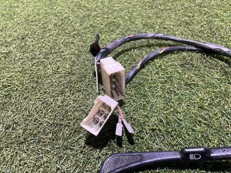 Подрулевой переключатель ВАЗ 2105