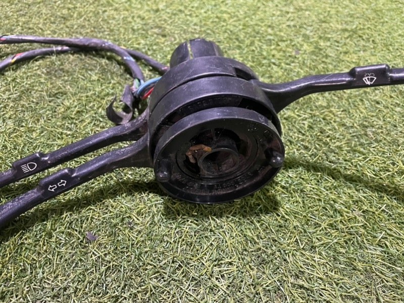 Подрулевой переключатель 2105