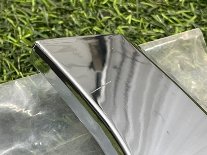 Молдинг бампера передний левый Granta FL