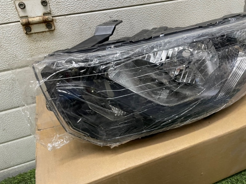 Фара левая Granta Фара левая Granta