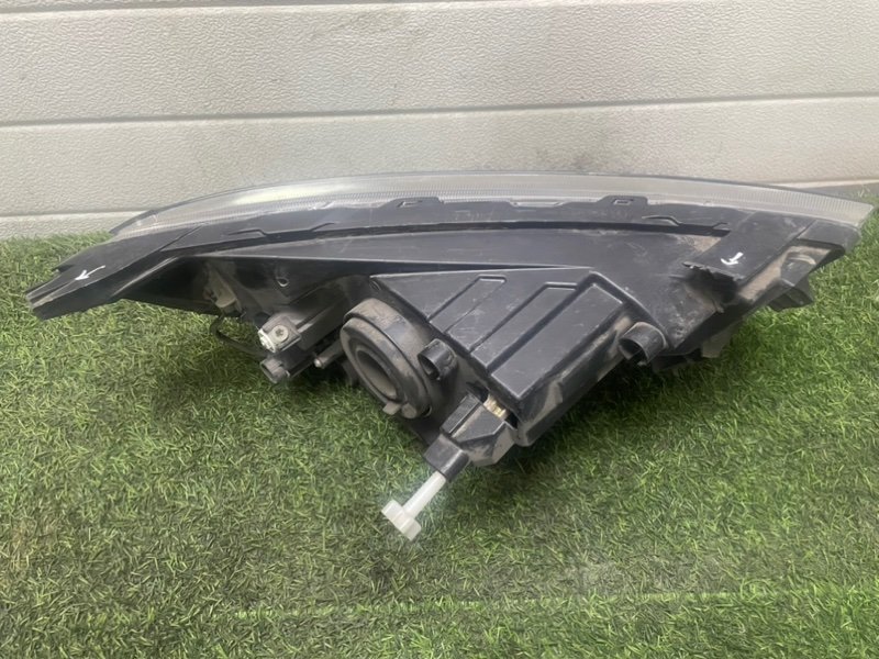 Фара передняя левая Granta FL Фара передняя левая Granta FL