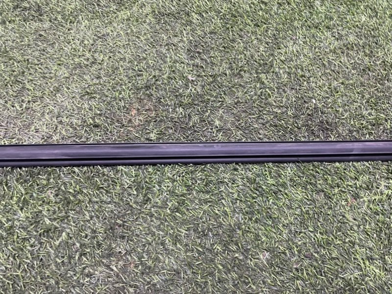 Уплотнитель стекла двери задний правый Granta