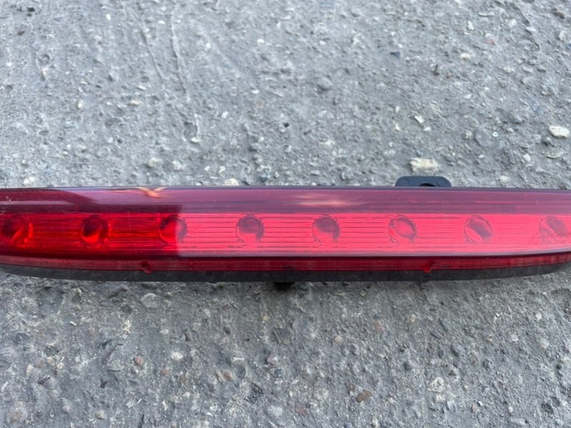 Фонарь противотуманный задний Lada Vesta