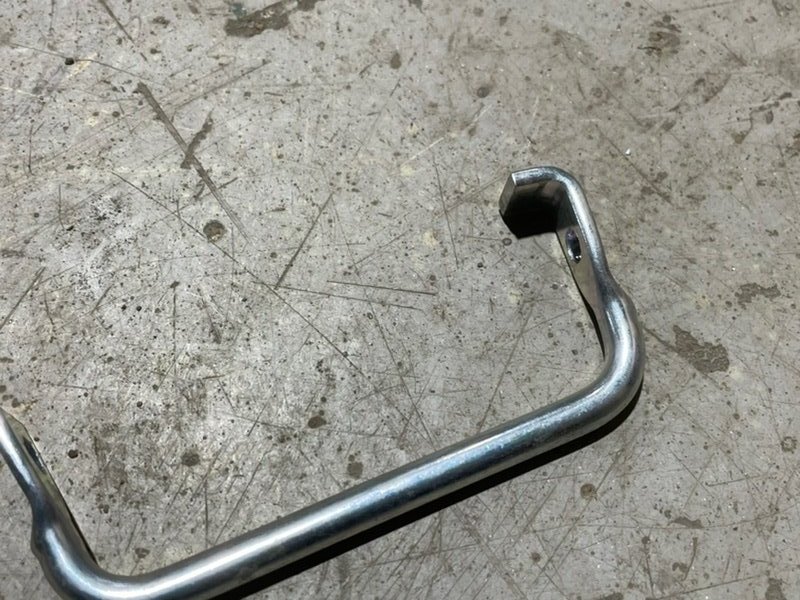 Скоба крепежная BMW X5M F95