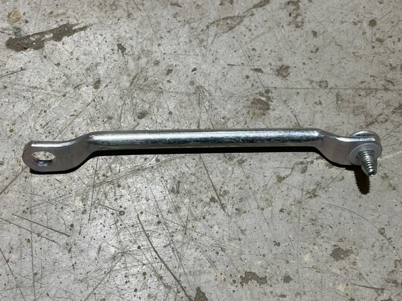 Скоба крепежная X5M 2021 F95