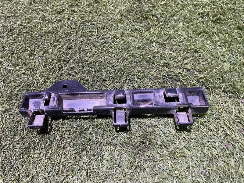 Кронштейн передний левый 3-Series 2018 F30 B48