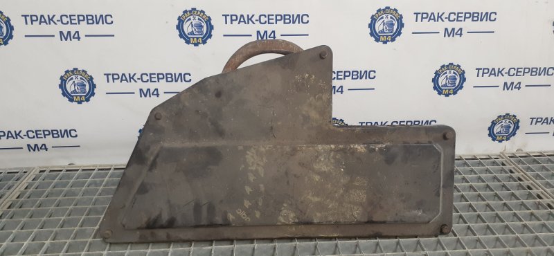 Крышка Renault Magnum (б/у) Крышка Renault Magnum (б/у)