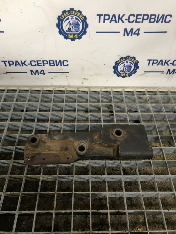 Кронштейн генератора (б/у) Кронштейн генератора (б/у)