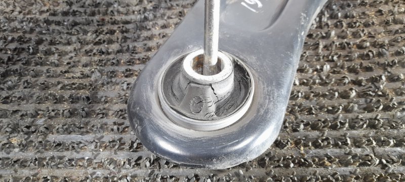 Рычаг подвески передний правый CITROEN C3 A51 EB2F