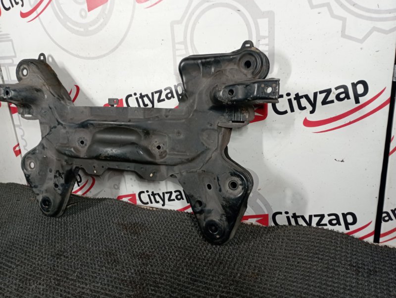 Балка поперечная передняя CITROEN C3 A51 EB2F Балка поперечная передняя CITROEN C3 A51 EB2F