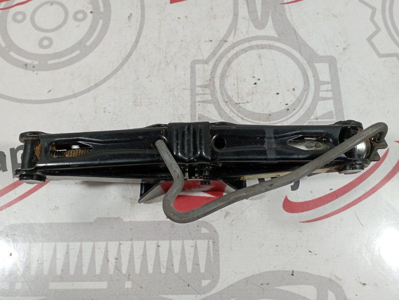 Домкрат C3 2014 A51 EB2F Домкрат C3 2014 A51 EB2F