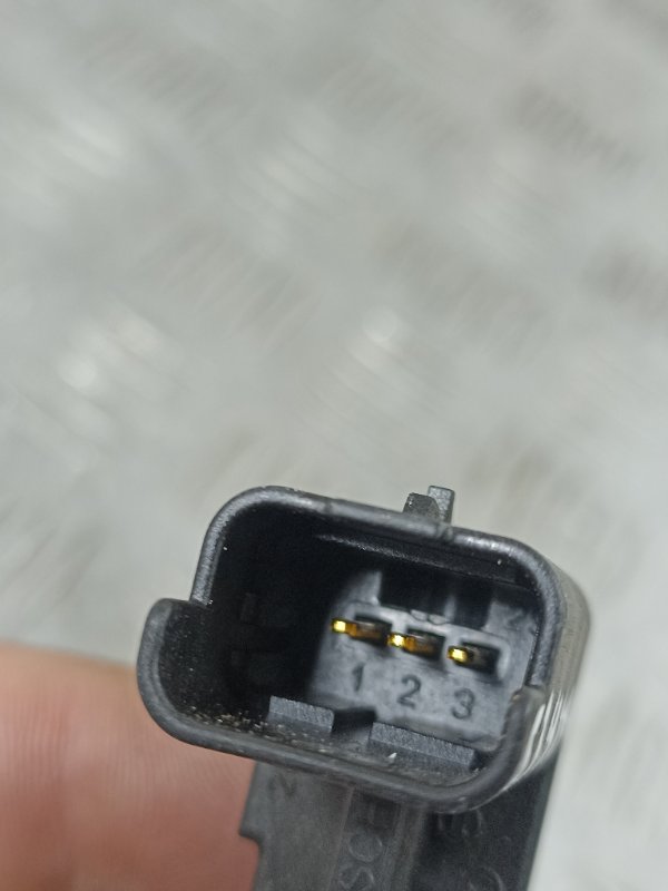 Датчик положения распредвала 208 A9 EP6C