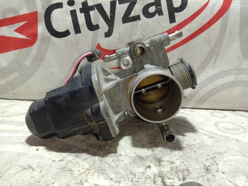 Заслонка дроссельная TOYOTA PRIUS 2005 NHW20 1NZ-FXE 22030-21020 контрактная
