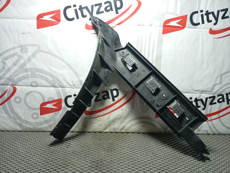Клипса бампера задняя левая VOLKSWAGEN PASSAT B5 AZM