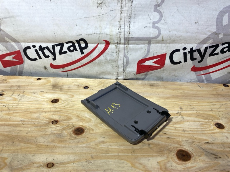 Подлокотник SUBARU FORESTER SG5 EJ205 Подлокотник SUBARU FORESTER SG5 EJ205