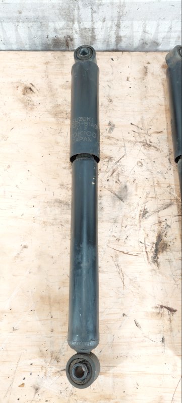 Амортизатор задний JIMNY 2006 JB23W K6A-T