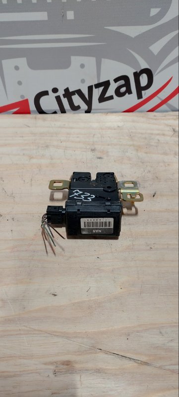 Замок багажника задний MINI COOPER S 2005 R53 W11B16A контрактная