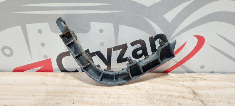 Клипса бампера передняя левая STEPWGN 2002 RF3 K20A