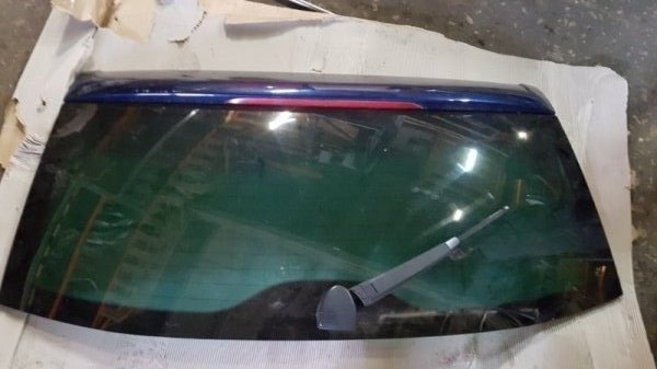 Стекло крышки багажника Volkswagen Touareg 7L AZZ 2005 (б/у)
