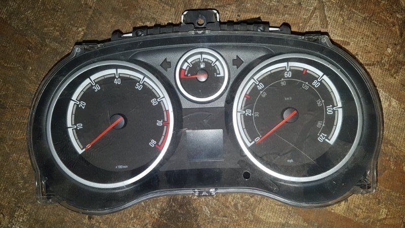 Щиток приборов Opel Corsa D (б/у)