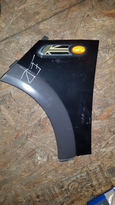 Крыло MINI Hatch R50 W10B16AA 2001 перед. лев. (б/у)