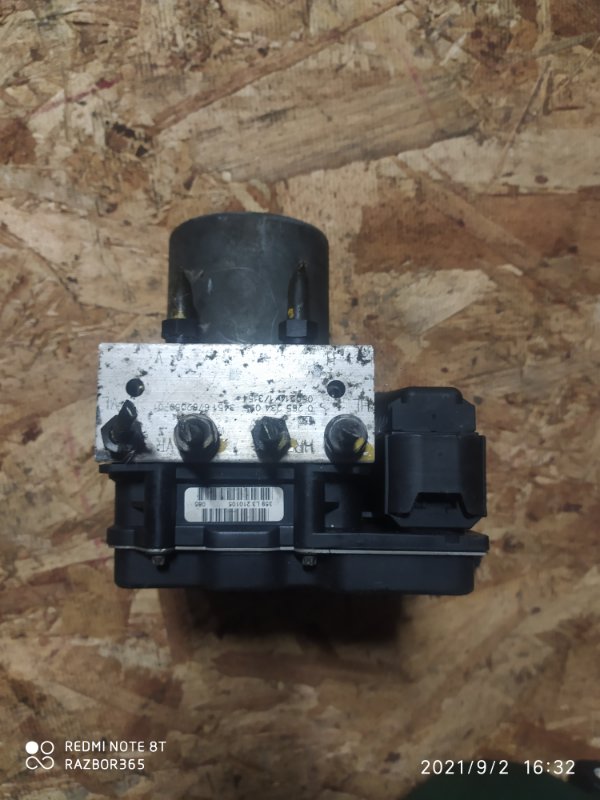Блок abs BMW X5 E53 M54B30 2005 (б/у)