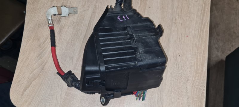 Блок предохранителей Volvo V70 УНИВЕРСАЛ B5254T 2012 (б/у)