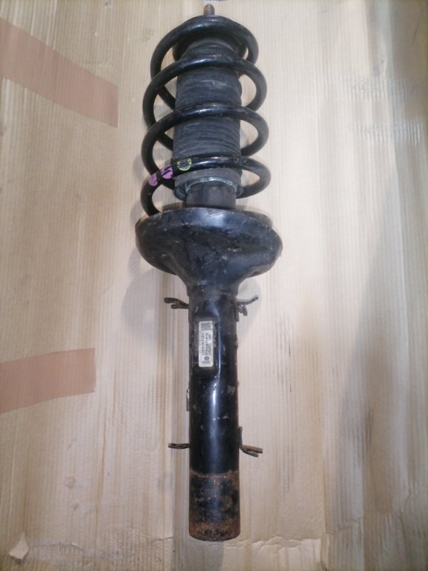 Амортизатор Volkswagen Bora 1J2 AZJ 2003 перед. (б/у)