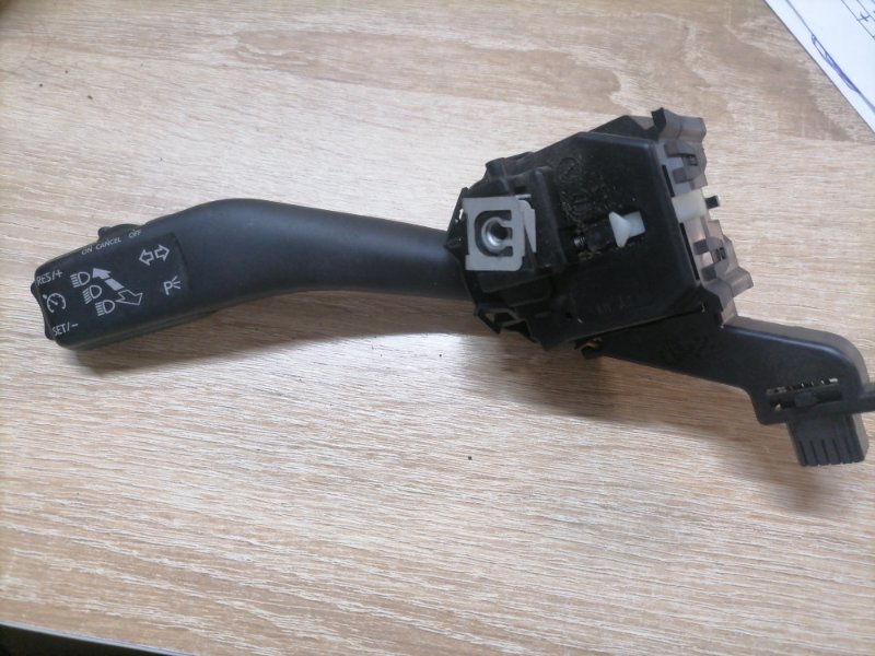 Подрулевой переключатель Volkswagen Jetta 1K2 BLG 2008 (б/у)