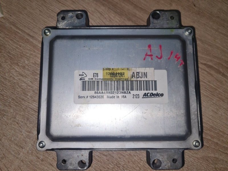 Блок управления ДВС Opel Astra J A14NET 2013 (б/у)