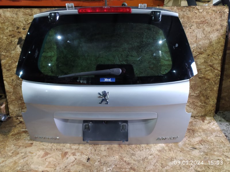 Крышка багажника Peugeot 207 WK 5F01 EP6CD EUR 5 120Л.С. 2011 (б/у)