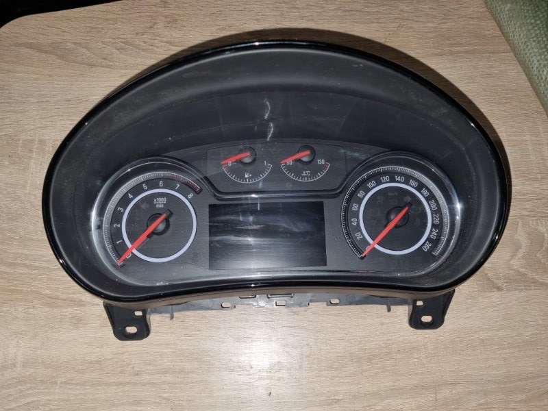Щиток приборов Opel Insignia (б/у)