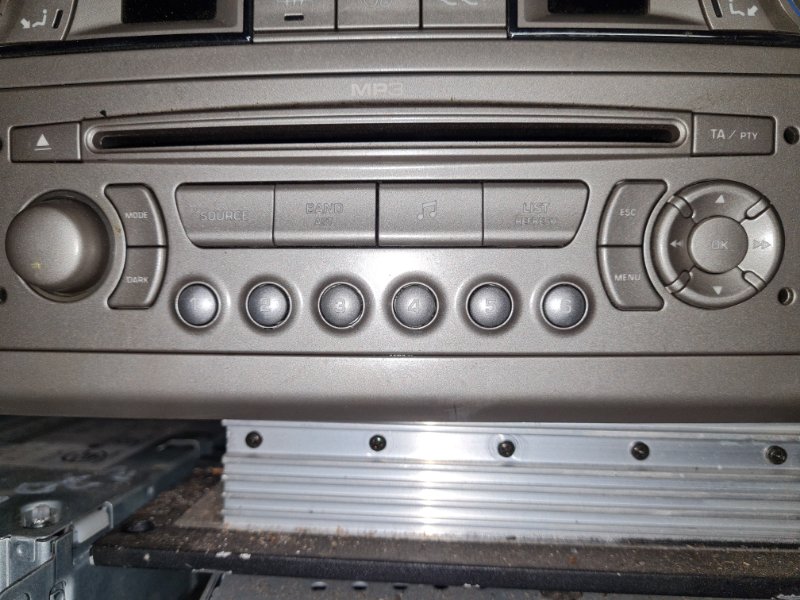 Магнитола Mp3 Citroen C5 RW XFV ES9A 2010 (б/у)