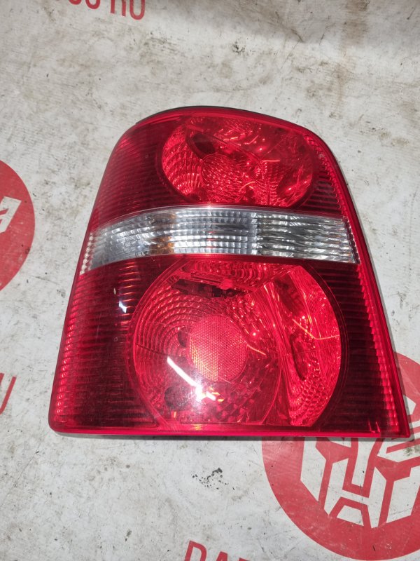 Фонарь Volkswagen Touran 1T1 BLF 2004 задн. лев. (б/у)