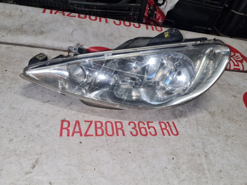 Фара галоген Peugeot 206 2A KFW TU3JP 2003 лев. (б/у)