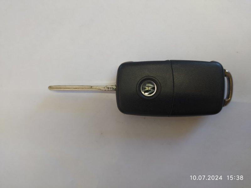 Ключ зажигания Volkswagen Golf 5K1 CAV 2011 (б/у)