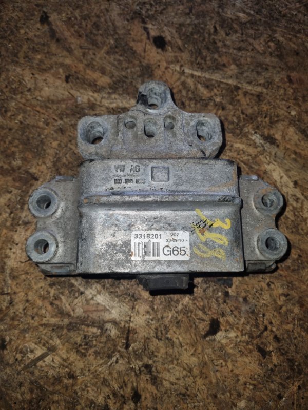 Опора ДВС Audi A3 8PA CCZ 2011 (б/у)