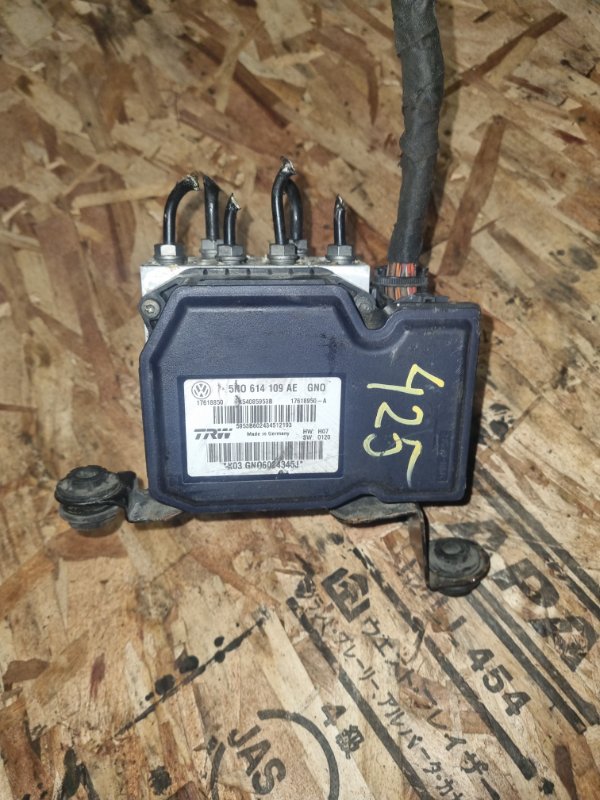 Блок abs AUDI Q3 8UB CPSA 2013 (б/у)
