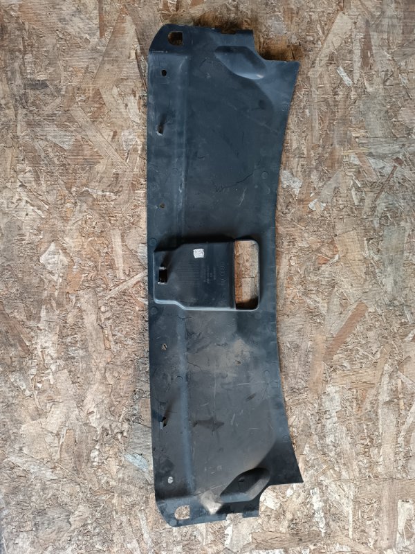 Накладка на панель AUDI Q3 8UB CPSA 2013 (б/у)